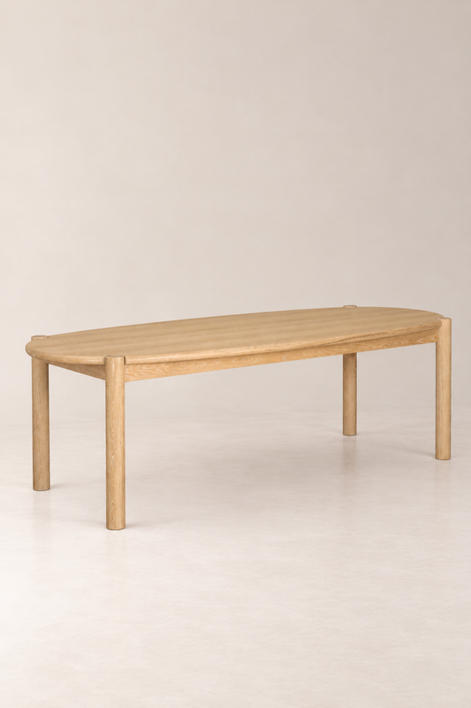Flavia | Oval Dining Table