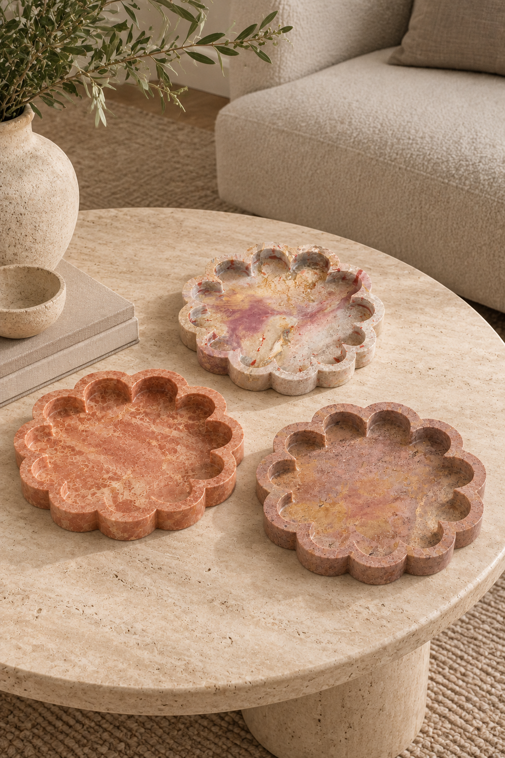Round Tray | Red Marble
