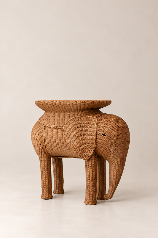 Ghana Elephant | Table